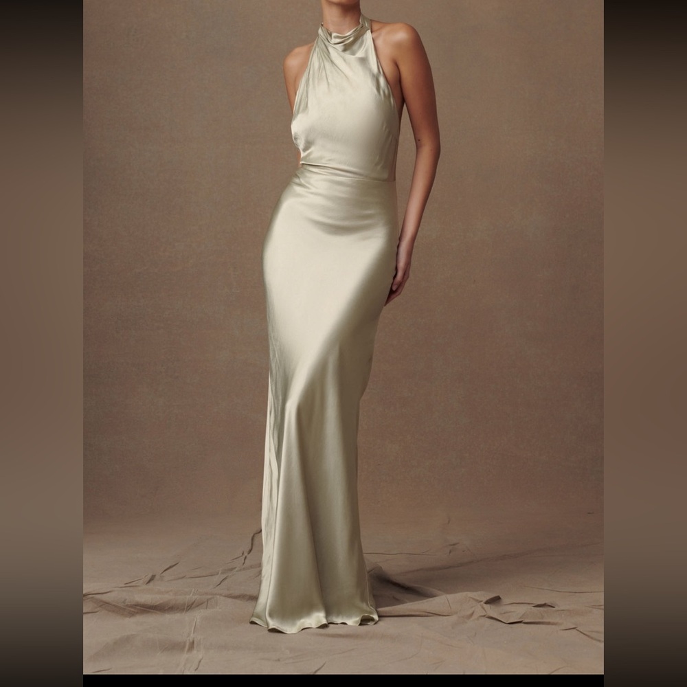 Elegant Evening maxi Gown